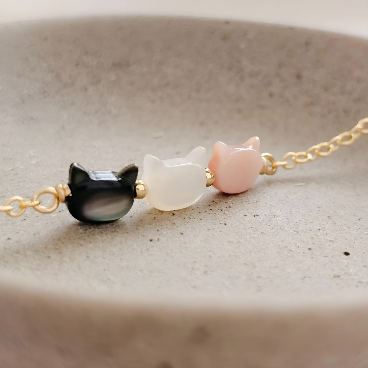 Miaura™ | Collier avec Pierre Précieuse et Forme de Chat